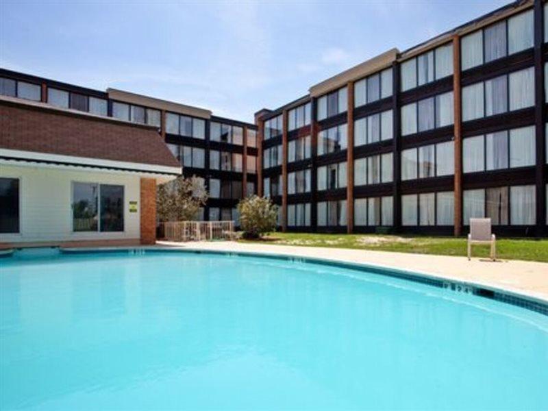 Days Hotel By Wyndham Williamsburg I-64 Ngoại thất bức ảnh