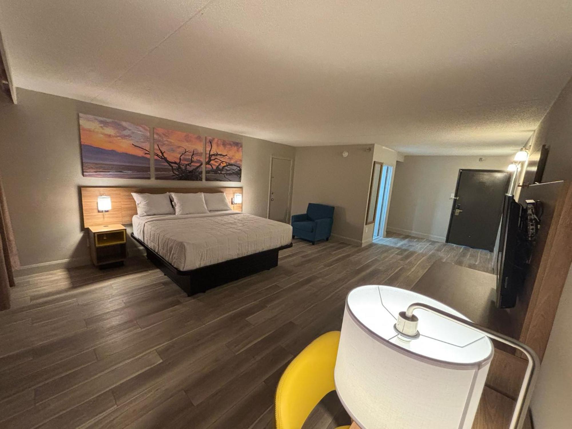 Days Hotel By Wyndham Williamsburg I-64 Ngoại thất bức ảnh