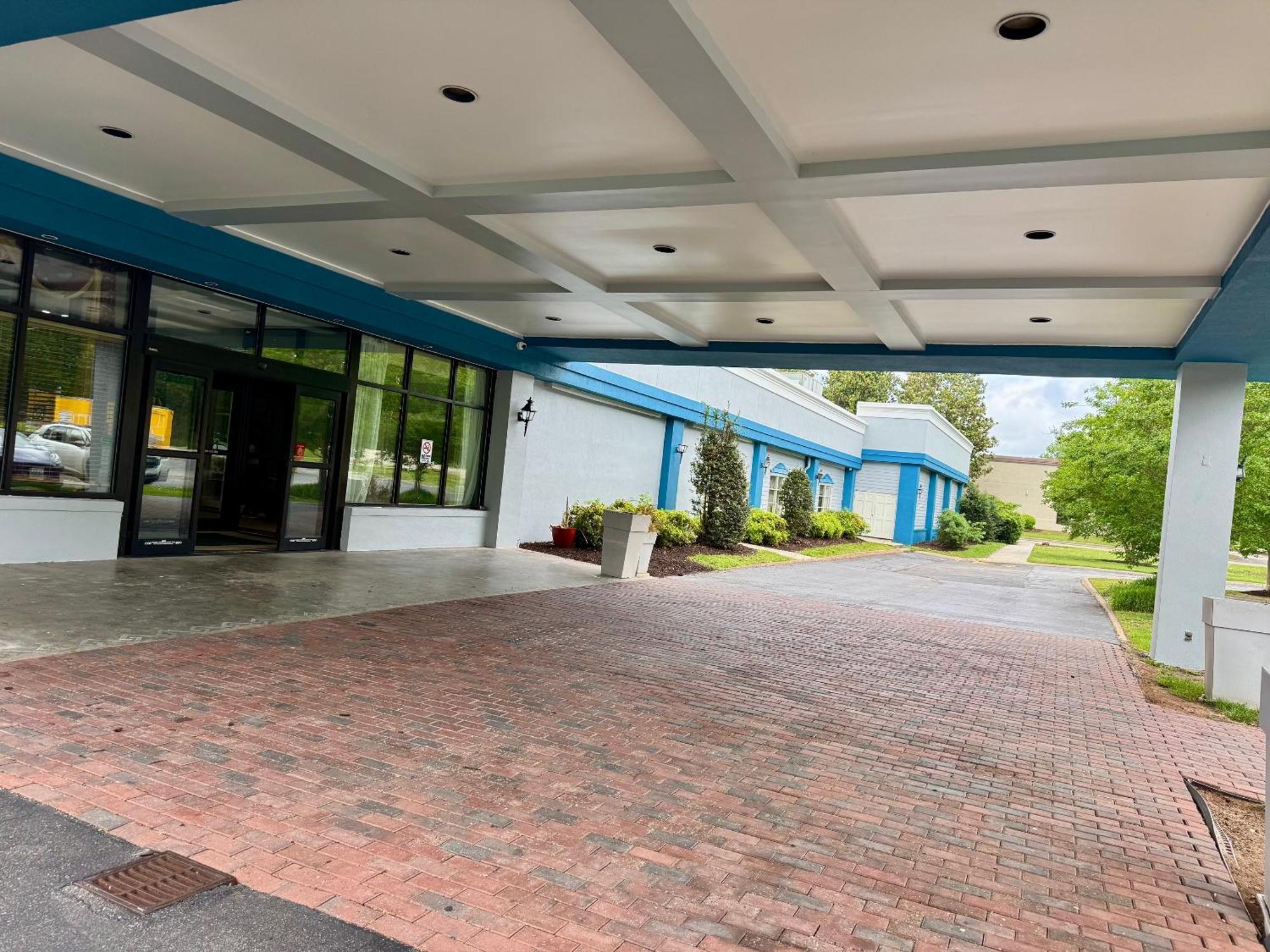 Days Hotel By Wyndham Williamsburg I-64 Ngoại thất bức ảnh